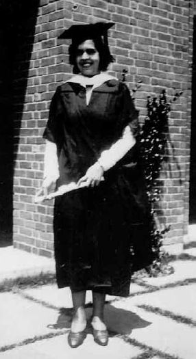 Dorotea Barnés González como doctora